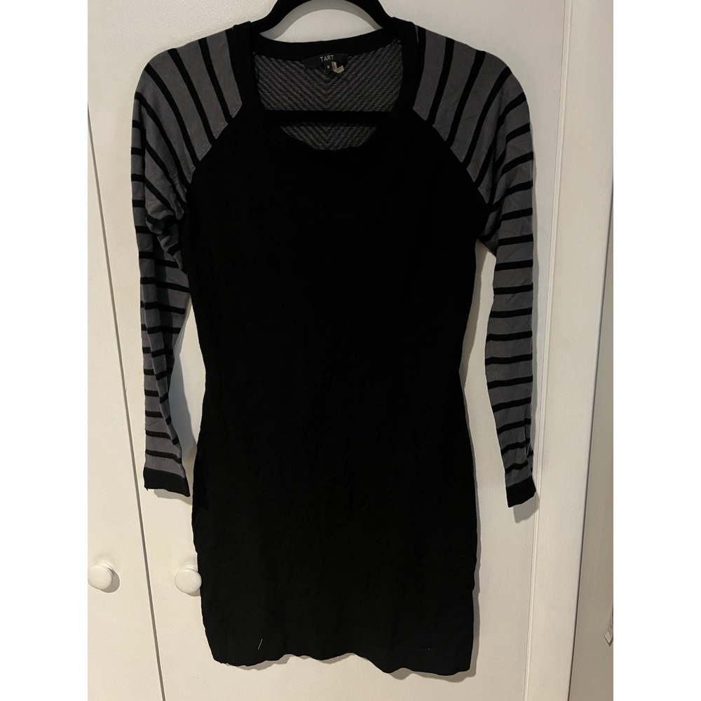 Tart Women's Small Black Gray Long Sleeve Sweater Dress